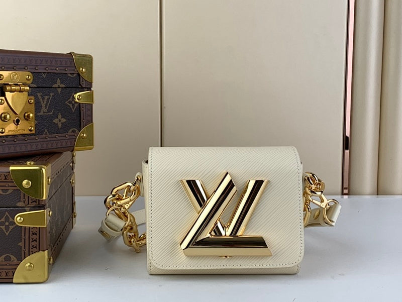 Anum Bags ln Luxury Bag --61658