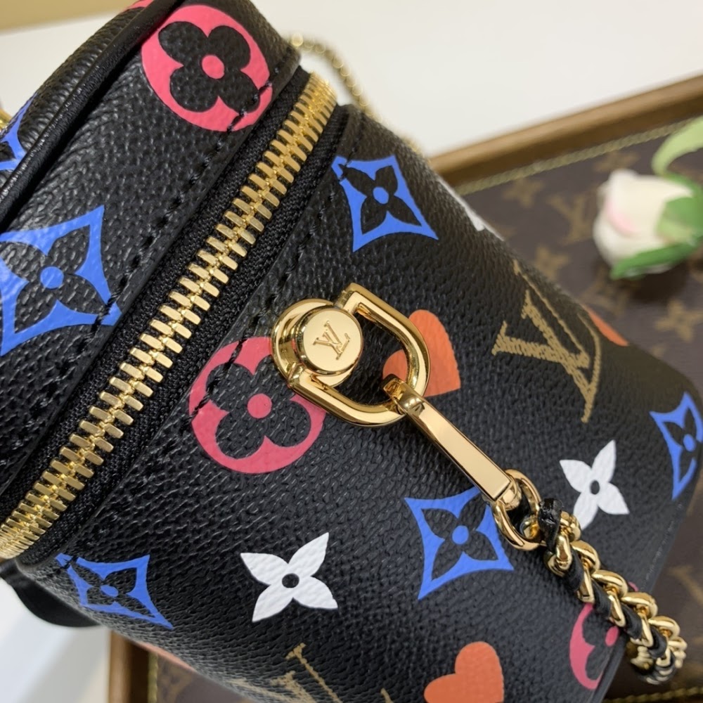 Anum Bags ln Luxury Bag --59364