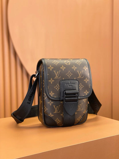 Anum Bags ln Luxury Bag --70514