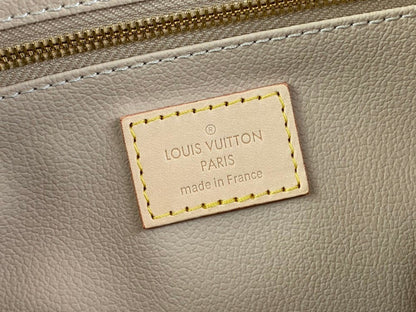 Anum Bags ln Luxury Bag --61466