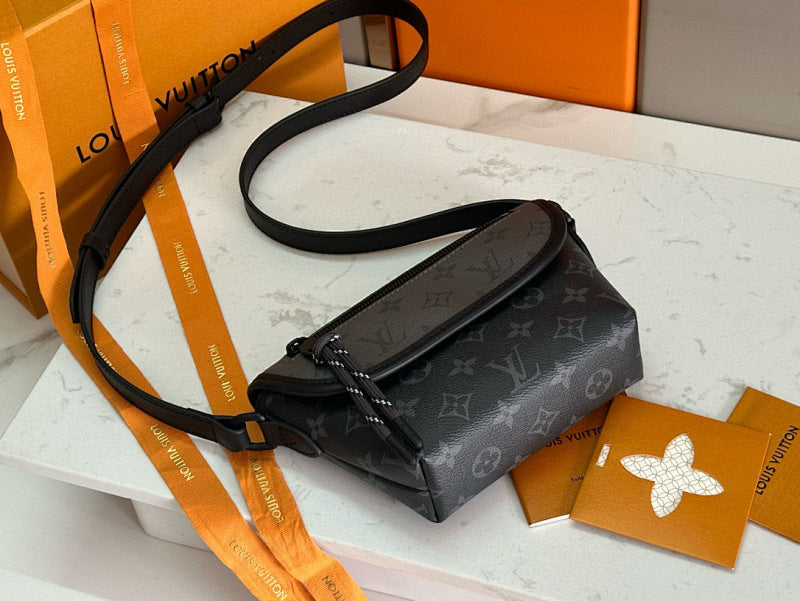 Anum Bags ln Luxury Bag --70824