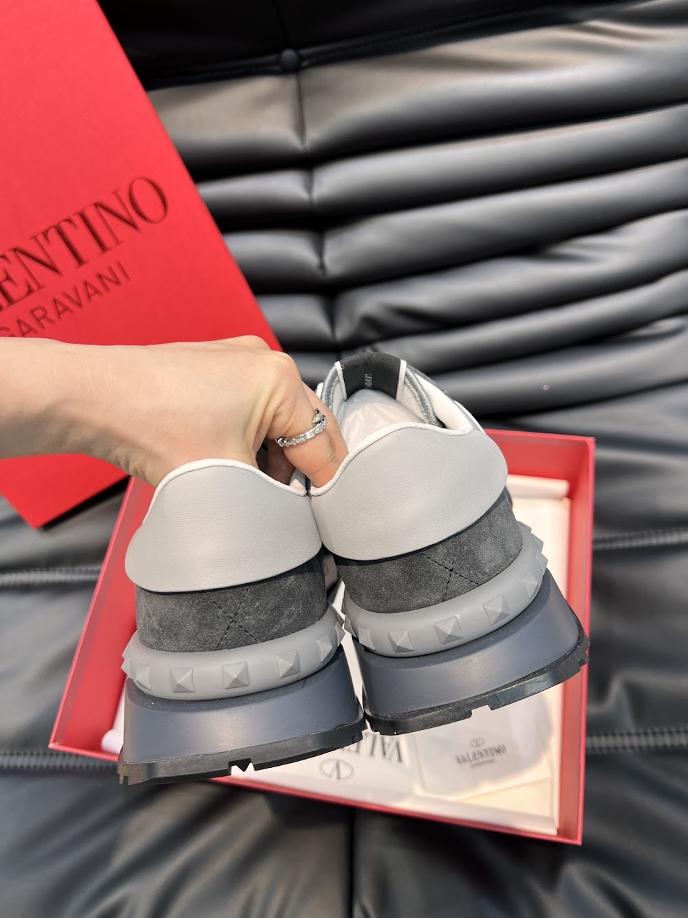 Anum Bags Valentino Luxury Shoes --52552