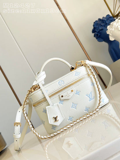 Anum Bags ln Luxury Bag --96120