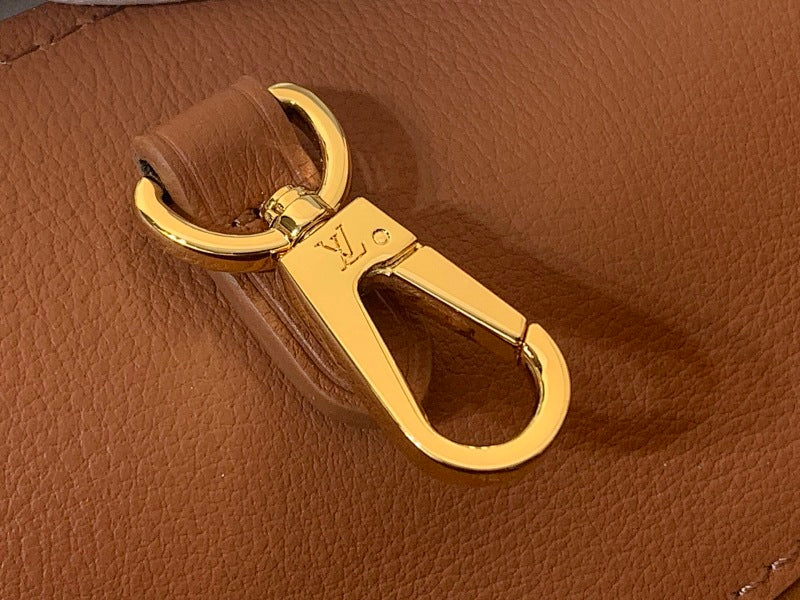 Anum Bags ln Luxury Bag --62997