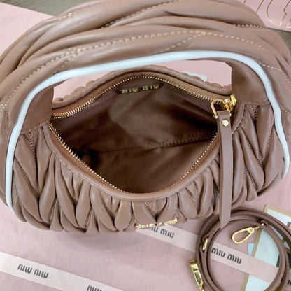 Anum Bags Miun Miun Luxury Bag --122539
