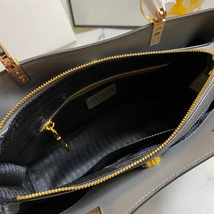 Anum Bags pradn Luxury Bag --73224