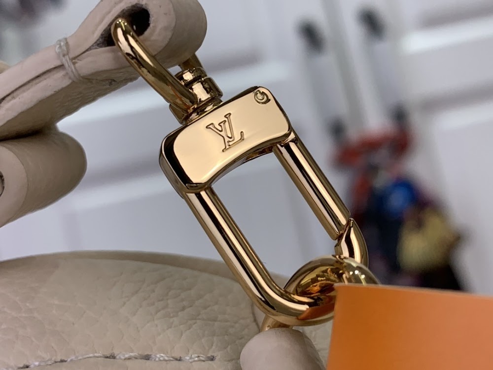 Anum Bags ln Luxury Bag --97305