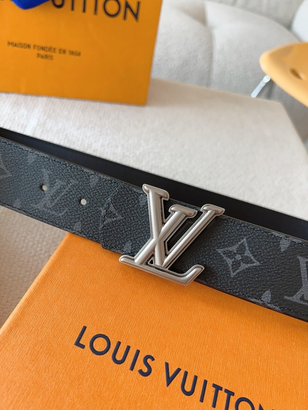 Anum Bags ln Luxury Belt --100231
