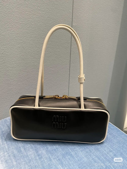 Anum Bags Miun Miun Luxury Bag --123019
