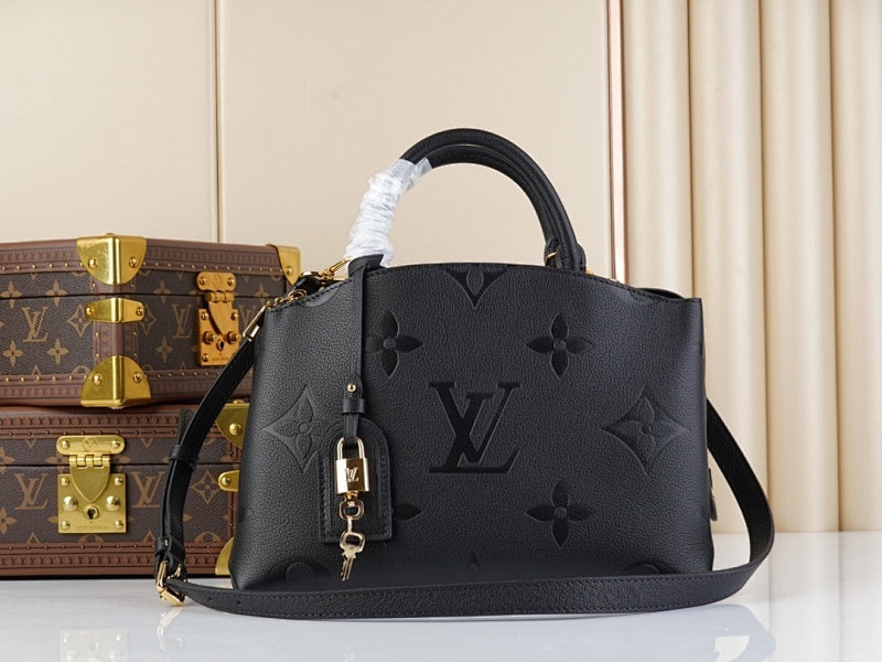 Anum Bags ln Luxury Bag --60396