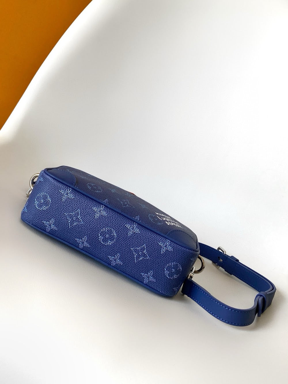 Anum Bags ln Luxury Bag --71542