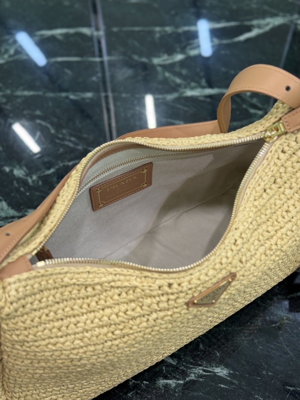 Anum Bags Pradn Luxury Bag --102972