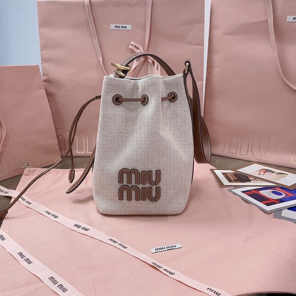 Anum Bags Miun Miun Luxury Bag --122909
