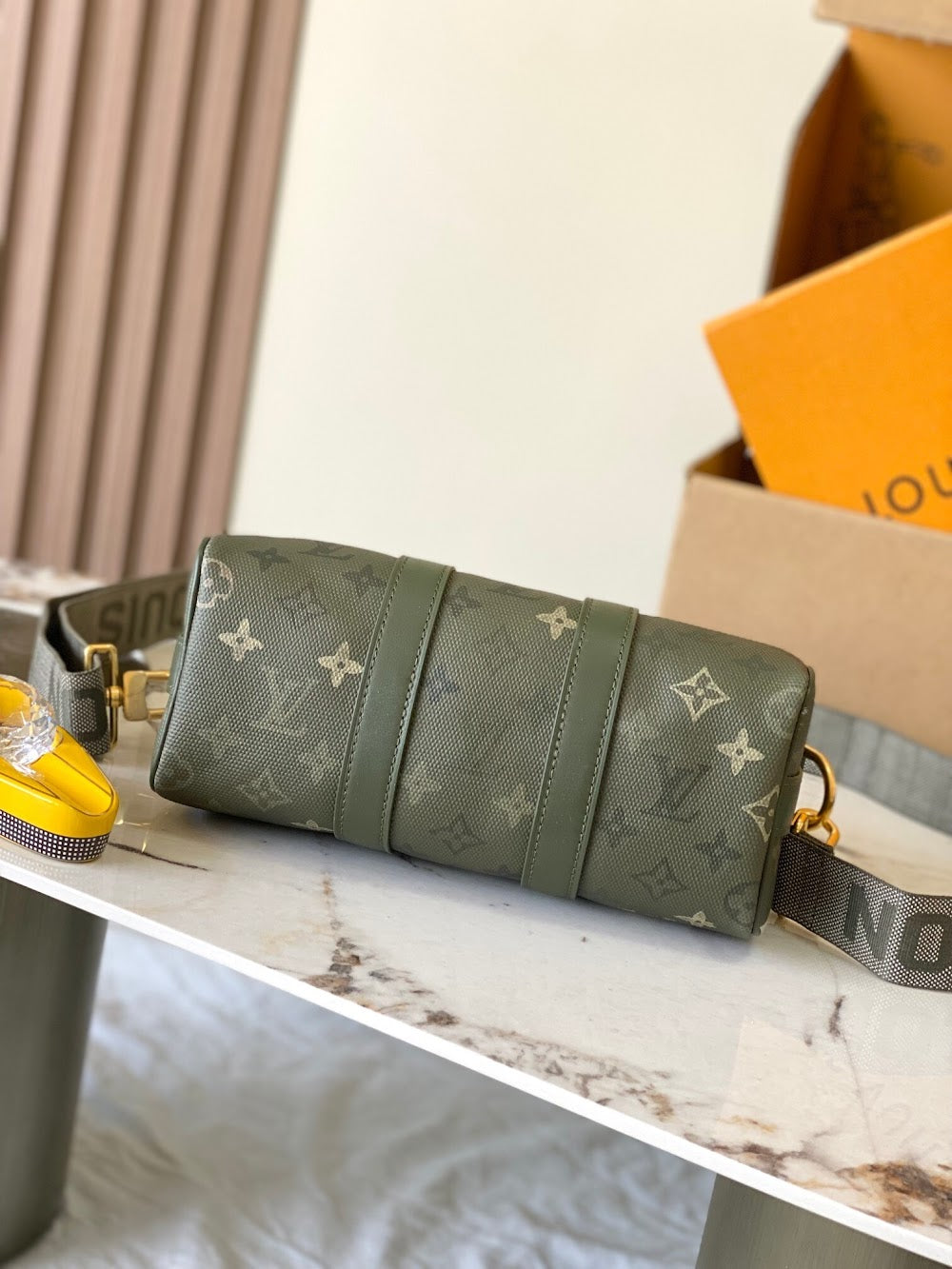 Anum Bags ln Luxury Bag --96057