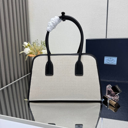 Anum Bags Pradn Luxury Bag --102267