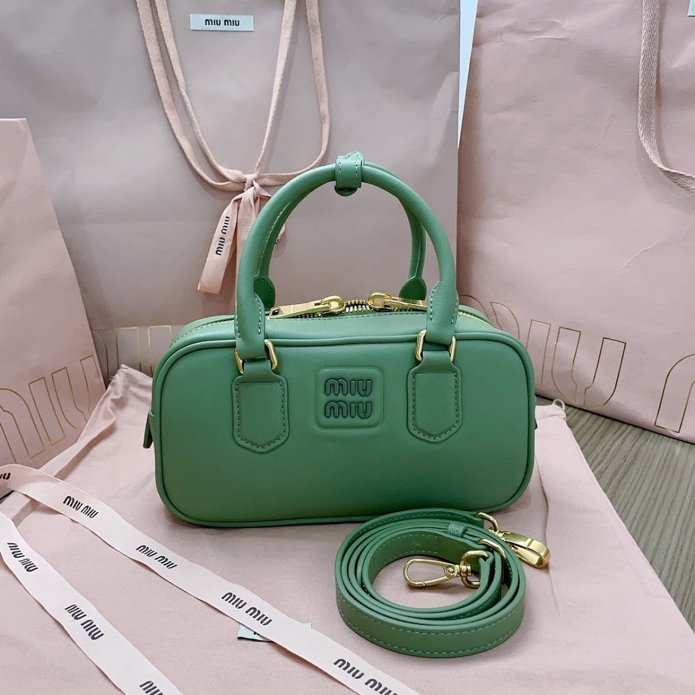 Anum Bags Miun Miun Luxury Bag --123307