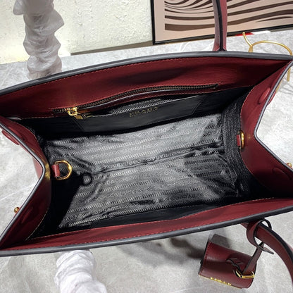 Anum Bags pradn Luxury Bag --73046