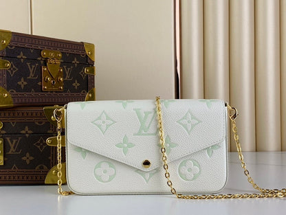 Anum Bags ln Luxury Bag --62114
