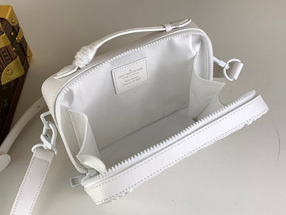 Anum Bags ln Luxury Bag --61559