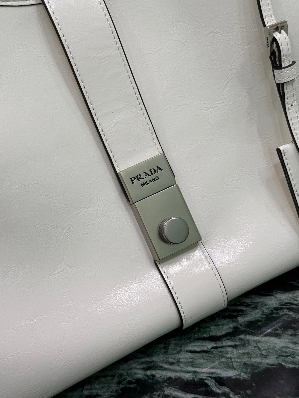 Anum Bags Pradn Luxury Bag --102302
