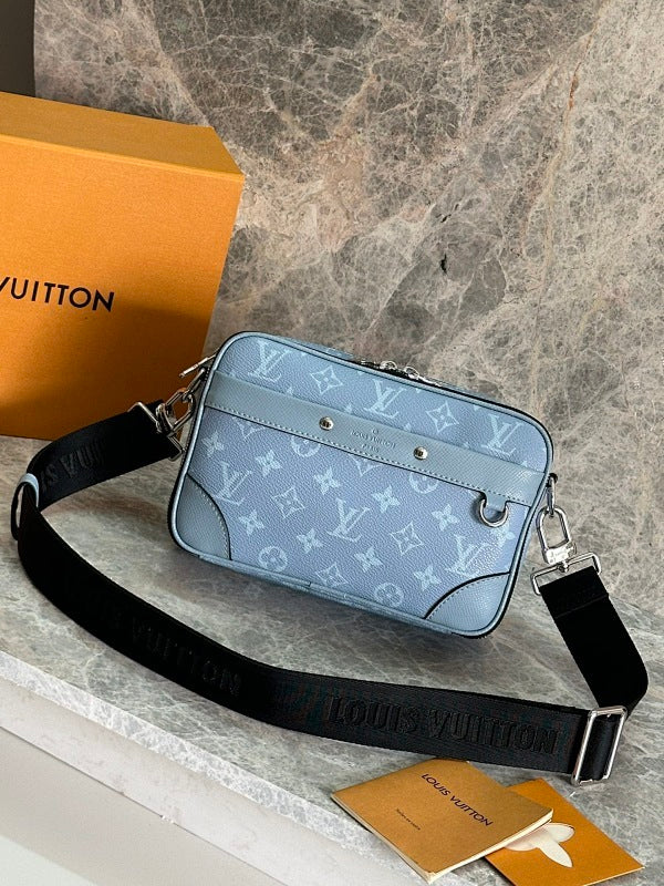 Anum Bags ln Luxury Bag --71637