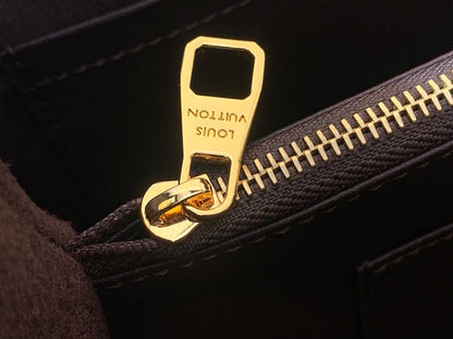 Anum Bags ln Luxury Bag --63052