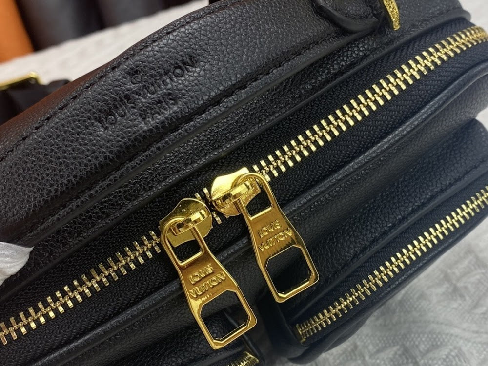 Anum Bags ln Luxury Bag --75758