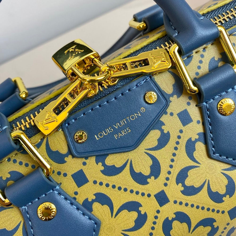 Anum Bags ln Luxury Bag --77692