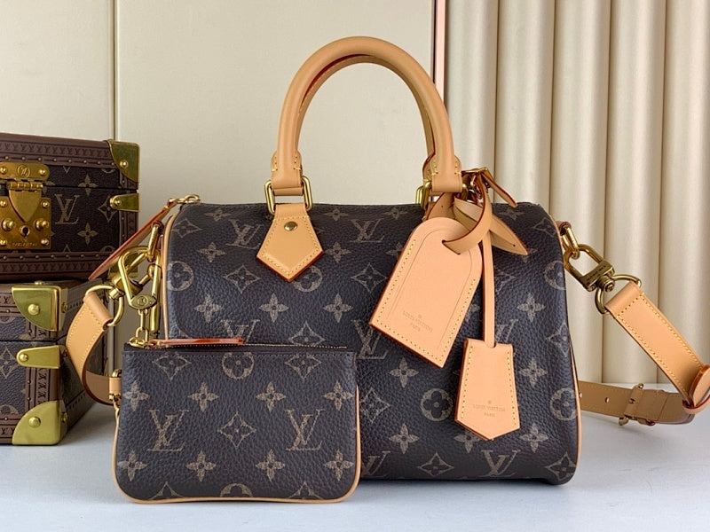Anum Bags ln Luxury Bag --62217