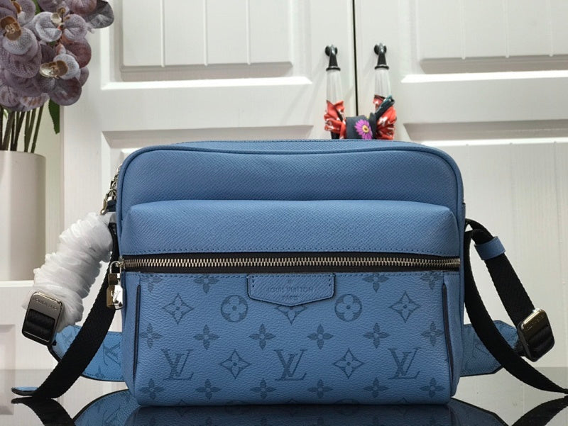 Anum Bags ln Luxury Bag --59845