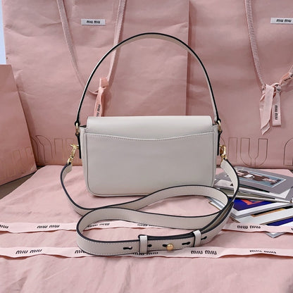 Anum Bags Miun Miun Luxury Bag --122595
