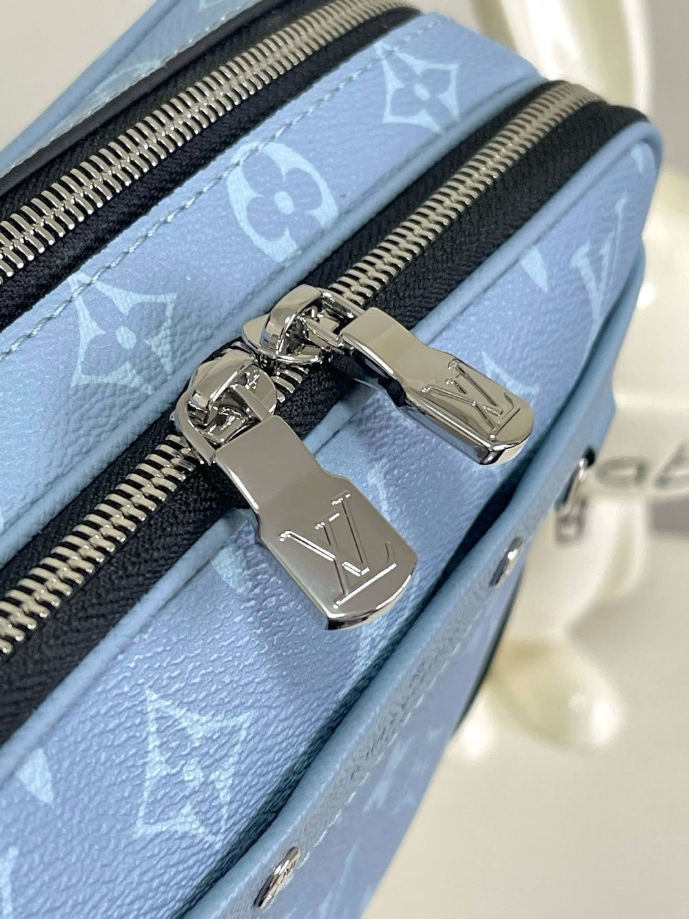 Anum Bags ln Luxury Bag --71460