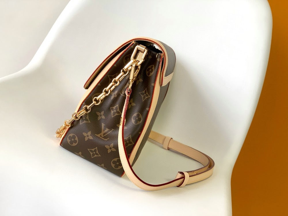 Anum Bags ln Luxury Bag --81483