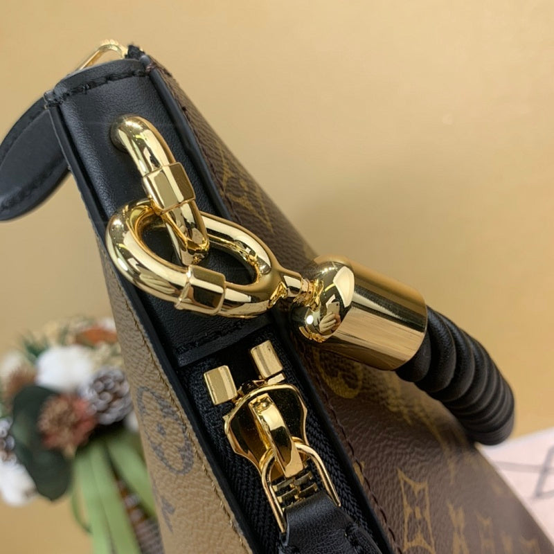 Anum Bags ln Luxury Bag --59198