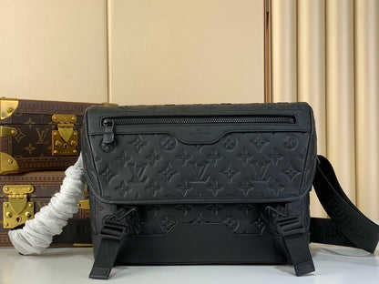 Anum Bags ln Luxury Bag --62904