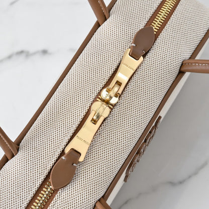 Anum Bags Miun Miun Luxury Bag --123554