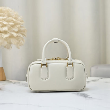 Anum Bags Miun Miun Luxury Bag --123601