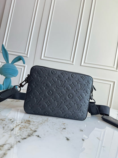 Anum Bags ln Luxury Bag --71227