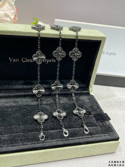 Anum Bags VCA Luxury Jewelry --51647