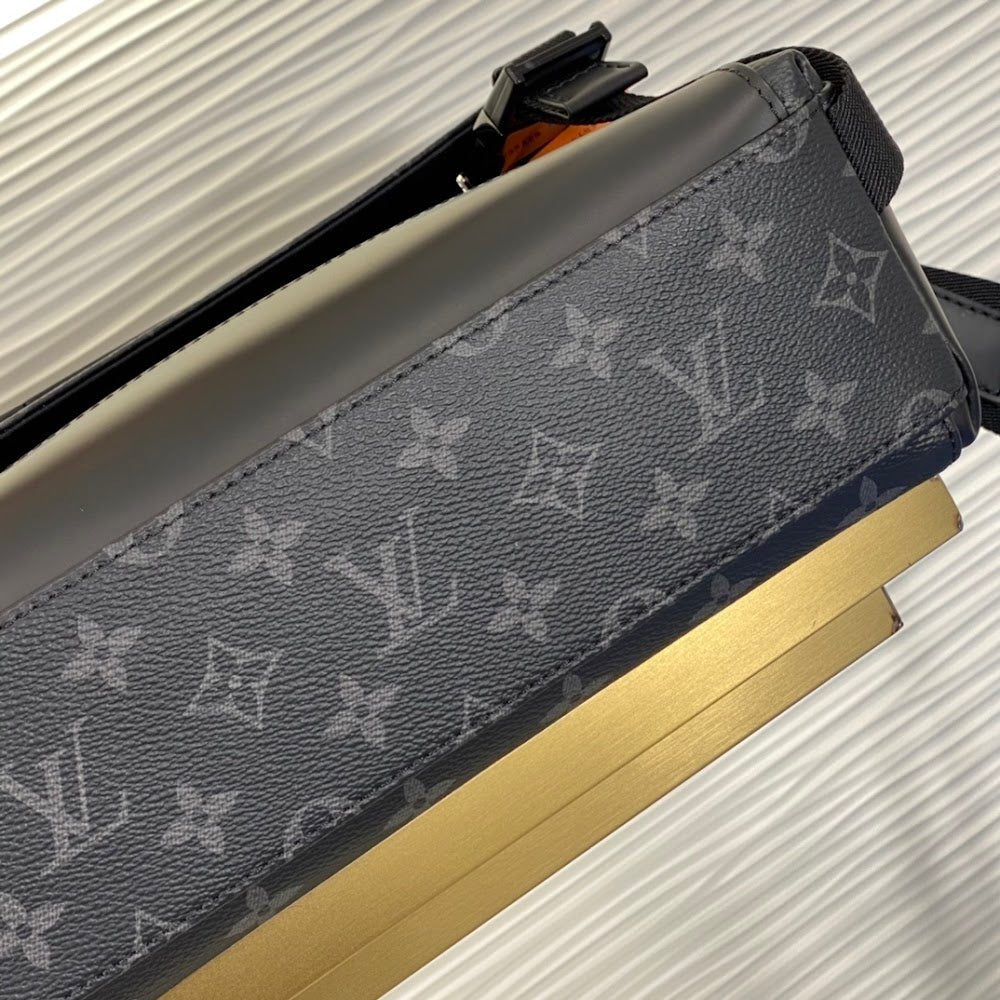 Anum Bags ln Luxury Bag --70057