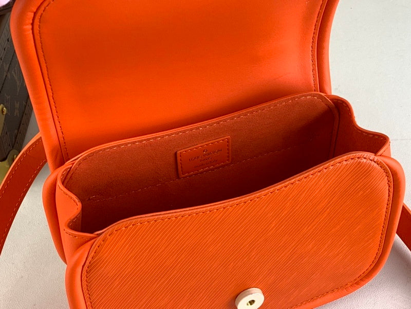 Anum Bags ln Luxury Bag --61864