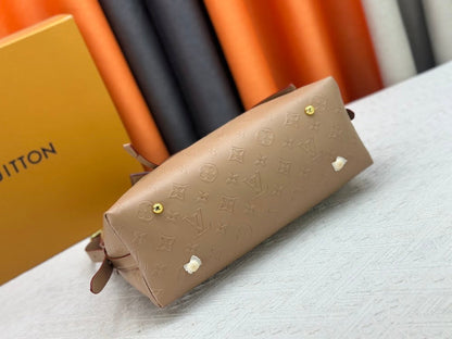 Anum Bags ln Luxury Bag --77332