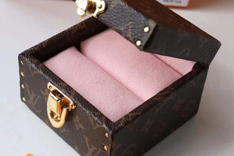 Anum Bags ln Luxury Bag --59494