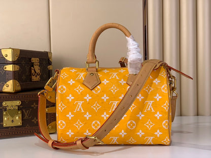 Anum Bags ln Luxury Bag --97587