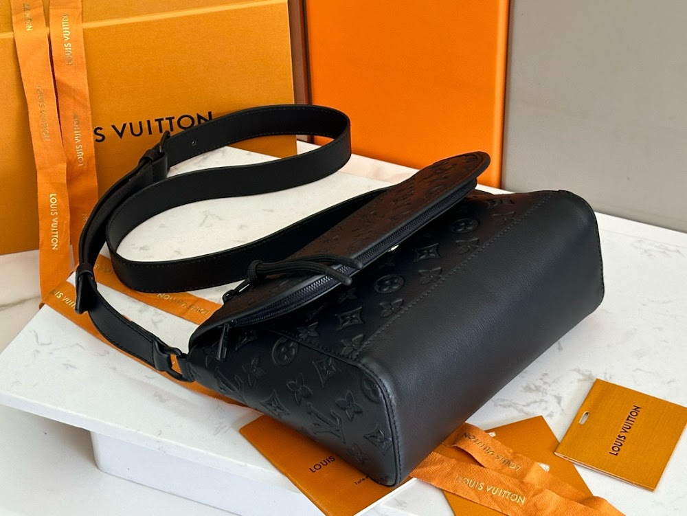 Anum Bags ln Luxury Bag --70816
