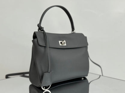 new-luxury-designer-bags-nm21465