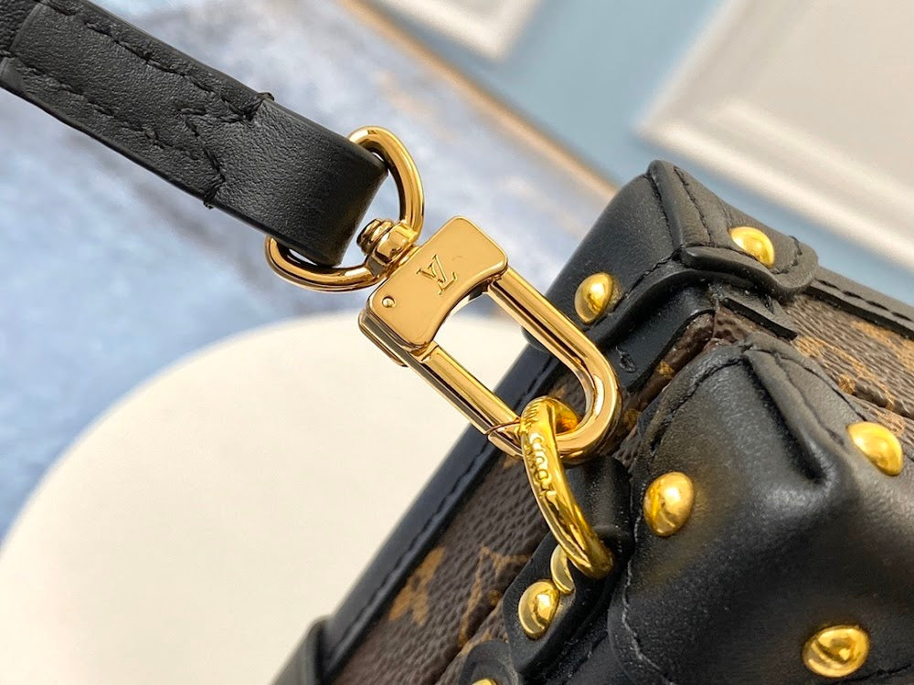 Anum Bags ln Luxury Bag --58927