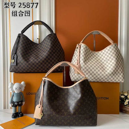 Anum Bags ln Luxury Bag --77256