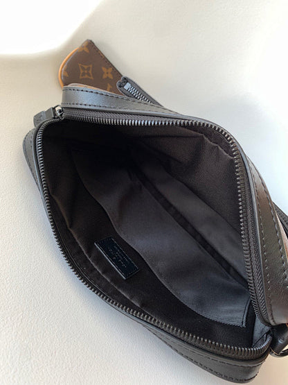 Anum Bags ln Luxury Bag --71330