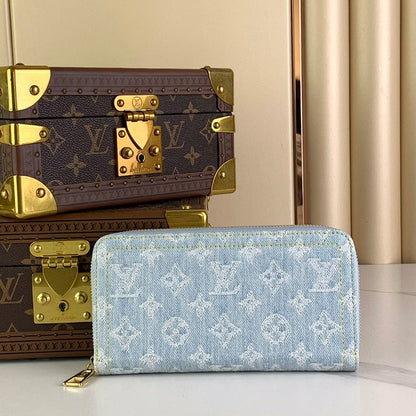 Anum Bags ln Luxury Bag --63327